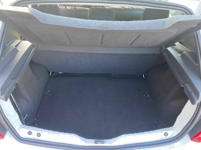 Белый Дачия Сандеро, объемом двигателя 1.2 л и пробегом 133 тыс. км за 4940 $, фото 23 на Automoto.ua