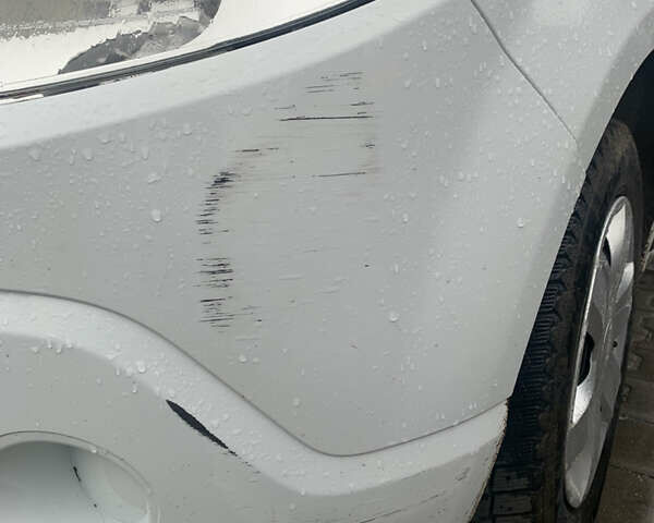 Білий Дачія Sandero, об'ємом двигуна 1.15 л та пробігом 147 тис. км за 4500 $, фото 14 на Automoto.ua