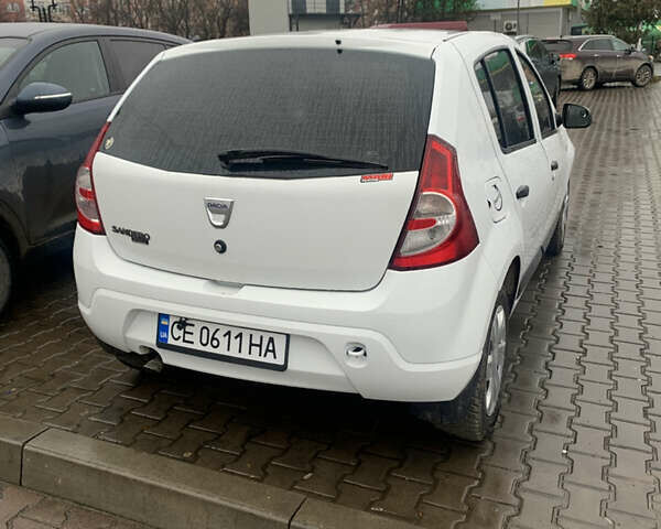 Білий Дачія Sandero, об'ємом двигуна 1.15 л та пробігом 147 тис. км за 4500 $, фото 1 на Automoto.ua