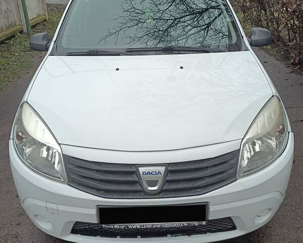 Білий Дачія Sandero, об'ємом двигуна 1.2 л та пробігом 168 тис. км за 4400 $, фото 6 на Automoto.ua
