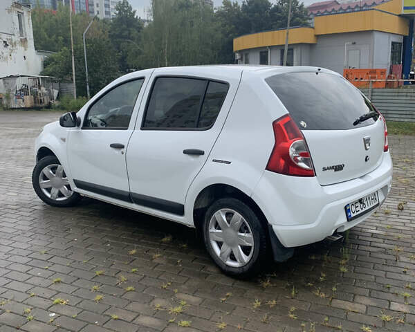 Белый Дачия Сандеро, объемом двигателя 1.15 л и пробегом 147 тыс. км за 5000 $, фото 3 на Automoto.ua