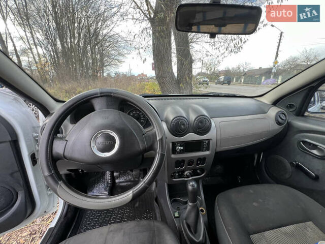 Білий Дачія Sandero, об'ємом двигуна 1.39 л та пробігом 450 тис. км за 1299 $, фото 13 на Automoto.ua