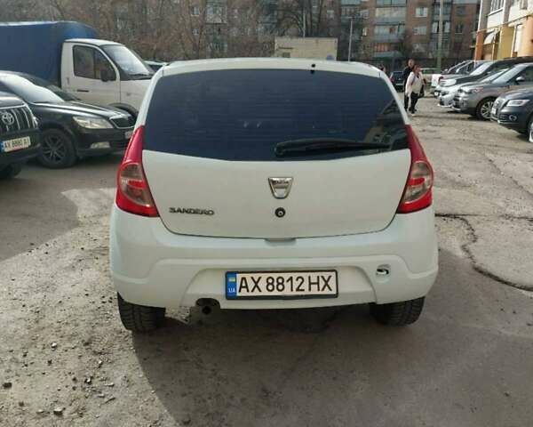 Білий Дачія Sandero, об'ємом двигуна 1.15 л та пробігом 139 тис. км за 4400 $, фото 8 на Automoto.ua