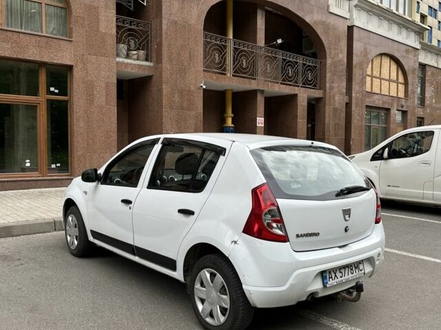 Білий Дачія Sandero, об'ємом двигуна 1.1 л та пробігом 185 тис. км за 4000 $, фото 3 на Automoto.ua