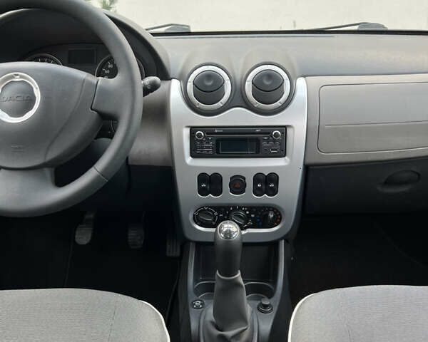 Белый Дачия Сандеро, объемом двигателя 1.2 л и пробегом 178 тыс. км за 4750 $, фото 52 на Automoto.ua