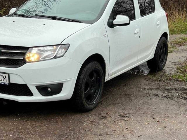 Белый Дачия Сандеро, объемом двигателя 1.5 л и пробегом 186 тыс. км за 5950 $, фото 2 на Automoto.ua