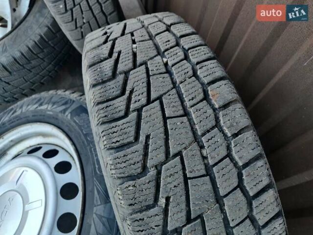 Белый Дачия Сандеро, объемом двигателя 1.2 л и пробегом 115 тыс. км за 4600 $, фото 12 на Automoto.ua