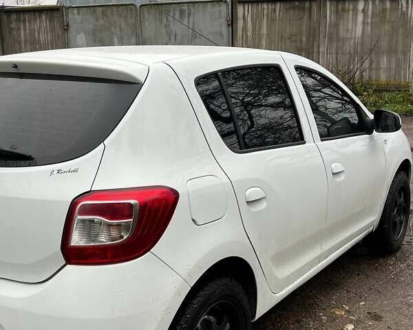 Белый Дачия Сандеро, объемом двигателя 1.46 л и пробегом 186 тыс. км за 5950 $, фото 5 на Automoto.ua