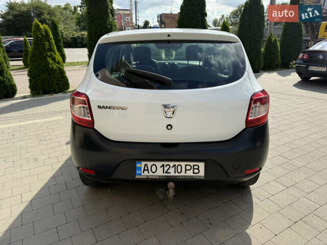Білий Дачія Sandero, об'ємом двигуна 1.15 л та пробігом 229 тис. км за 4500 $, фото 2 на Automoto.ua