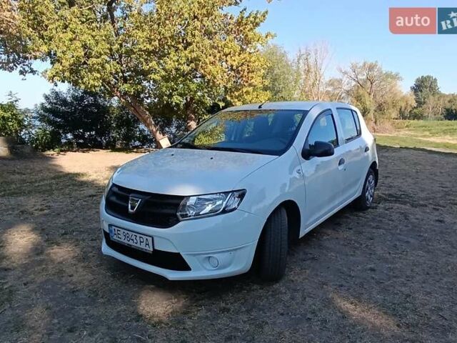 Білий Дачія Sandero, об'ємом двигуна 1.15 л та пробігом 206 тис. км за 5100 $, фото 4 на Automoto.ua