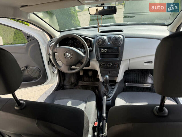 Білий Дачія Sandero, об'ємом двигуна 1.15 л та пробігом 229 тис. км за 4500 $, фото 11 на Automoto.ua