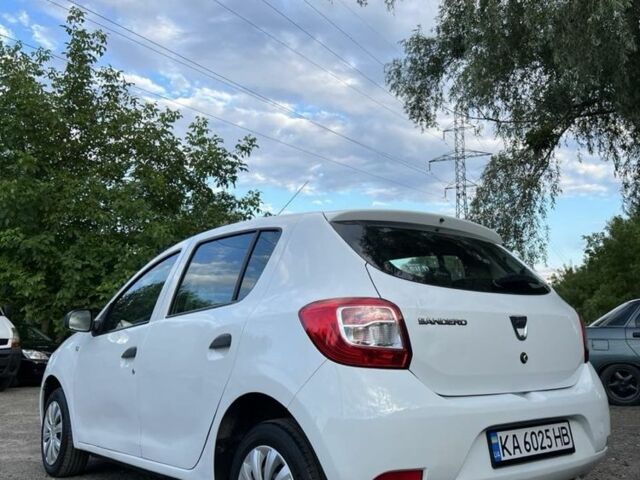 Белый Дачия Сандеро, объемом двигателя 1.4 л и пробегом 149 тыс. км за 3900 $, фото 1 на Automoto.ua