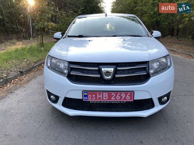 Белый Дачия Сандеро, объемом двигателя 1.2 л и пробегом 122 тыс. км за 5200 $, фото 7 на Automoto.ua