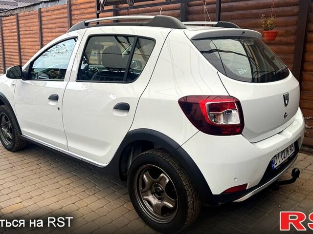 Белый Дачия Сандеро, объемом двигателя 0.9 л и пробегом 200 тыс. км за 5450 $, фото 3 на Automoto.ua