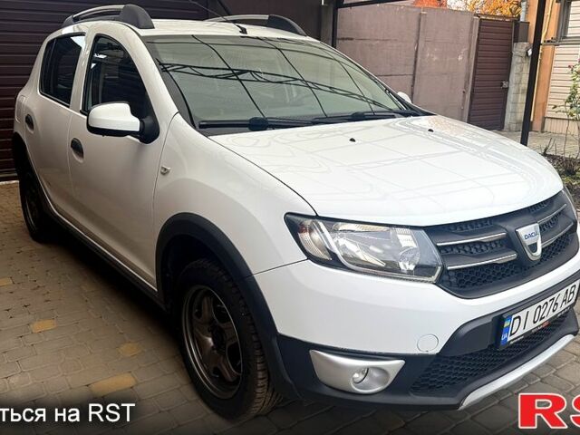 Белый Дачия Сандеро, объемом двигателя 0.9 л и пробегом 200 тыс. км за 5450 $, фото 1 на Automoto.ua