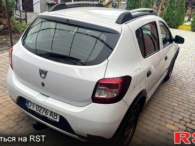 Белый Дачия Сандеро, объемом двигателя 0.9 л и пробегом 200 тыс. км за 5450 $, фото 2 на Automoto.ua