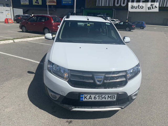 Білий Дачія Sandero, об'ємом двигуна 0.9 л та пробігом 180 тис. км за 7900 $, фото 17 на Automoto.ua