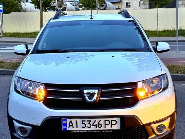 Білий Дачія Sandero, об'ємом двигуна 0.9 л та пробігом 211 тис. км за 7800 $, фото 1 на Automoto.ua