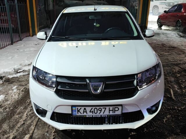 Білий Дачія Sandero, об'ємом двигуна 1.1 л та пробігом 204 тис. км за 4900 $, фото 1 на Automoto.ua