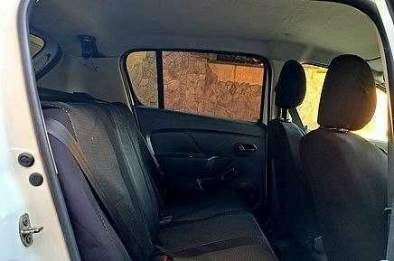 Білий Дачія Sandero, об'ємом двигуна 1.1 л та пробігом 245 тис. км за 4500 $, фото 4 на Automoto.ua
