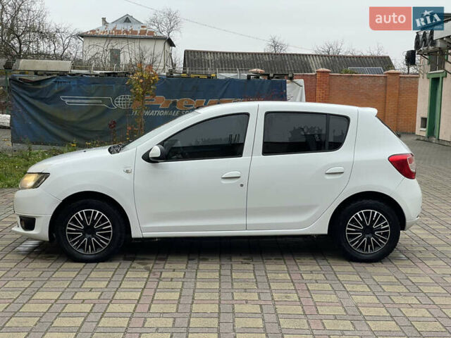 Белый Дачия Сандеро, объемом двигателя 0.9 л и пробегом 127 тыс. км за 5250 $, фото 18 на Automoto.ua