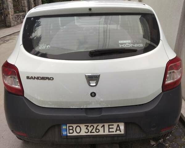 Дачия Сандеро 2016 в Львове на Automoto.ua Белый Дачия Сандеро, объемом двигателя 1.2 л и пробегом 147 тыс. км за 4200 $, фото 3 на Automoto.ua