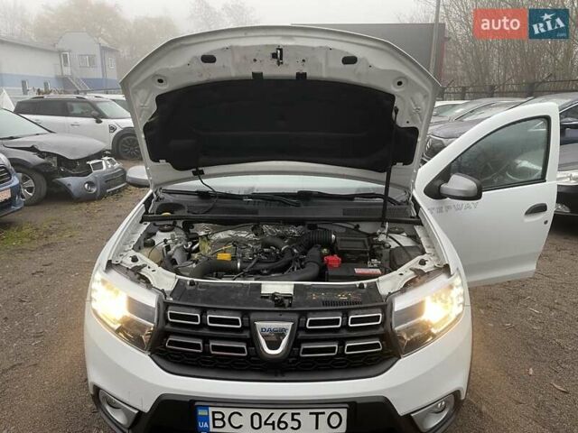 Белый Дачия Сандеро, объемом двигателя 1 л и пробегом 60 тыс. км за 8500 $, фото 26 на Automoto.ua