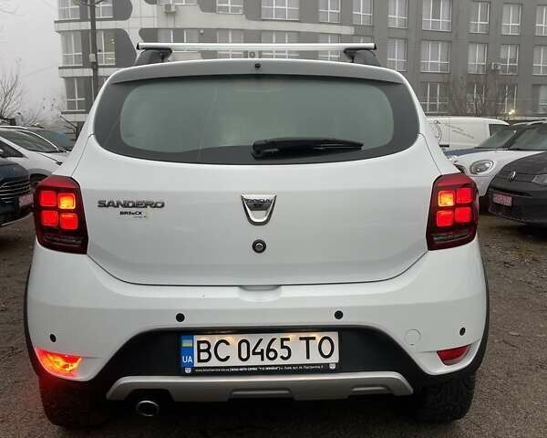 Белый Дачия Сандеро, объемом двигателя 1 л и пробегом 60 тыс. км за 8500 $, фото 4 на Automoto.ua