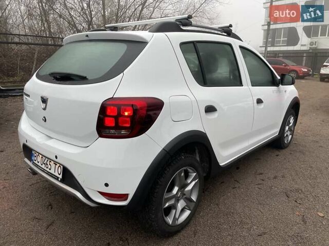 Белый Дачия Сандеро, объемом двигателя 1 л и пробегом 60 тыс. км за 8500 $, фото 5 на Automoto.ua