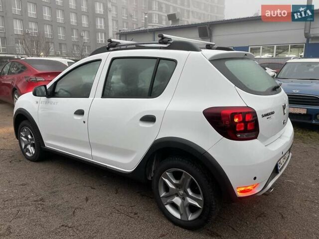 Белый Дачия Сандеро, объемом двигателя 1 л и пробегом 60 тыс. км за 8500 $, фото 3 на Automoto.ua