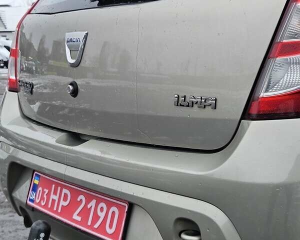Бежевый Дачия Сандеро, объемом двигателя 1.4 л и пробегом 140 тыс. км за 4900 $, фото 10 на Automoto.ua