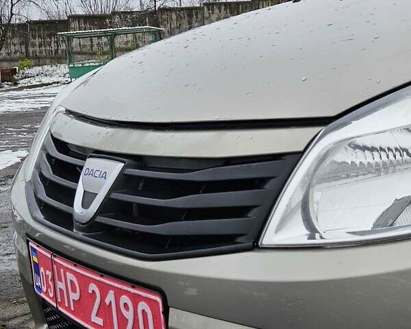 Бежевый Дачия Сандеро, объемом двигателя 1.4 л и пробегом 140 тыс. км за 4900 $, фото 15 на Automoto.ua
