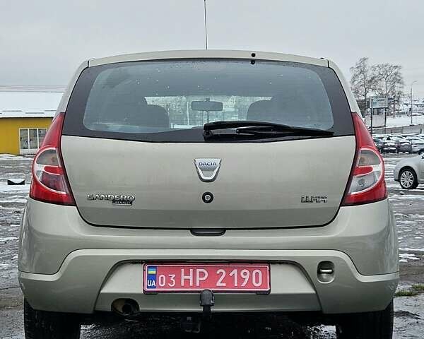 Бежевый Дачия Сандеро, объемом двигателя 1.4 л и пробегом 140 тыс. км за 4900 $, фото 7 на Automoto.ua