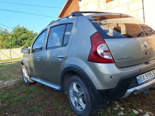 Бежевый Дачия Сандеро, объемом двигателя 1.6 л и пробегом 151 тыс. км за 6500 $, фото 2 на Automoto.ua