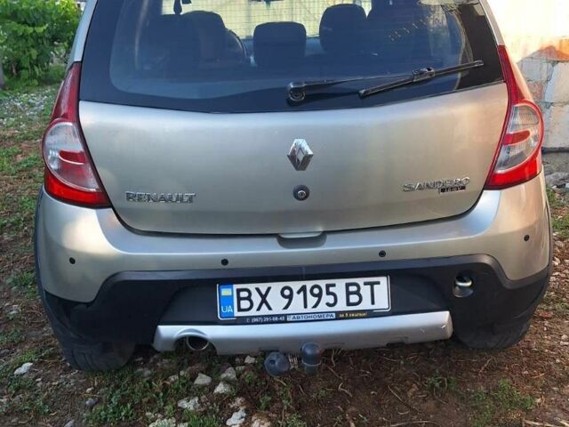 Бежевый Дачия Сандеро, объемом двигателя 1.6 л и пробегом 151 тыс. км за 6500 $, фото 3 на Automoto.ua