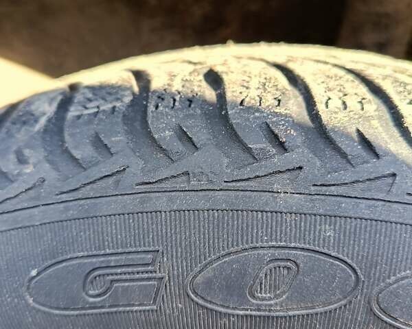 Чорний Дачія Sandero, об'ємом двигуна 1.15 л та пробігом 245 тис. км за 1800 $, фото 19 на Automoto.ua