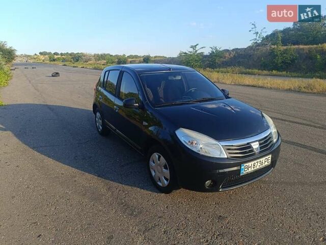 Черный Дачия Сандеро, объемом двигателя 1.6 л и пробегом 180 тыс. км за 5300 $, фото 15 на Automoto.ua