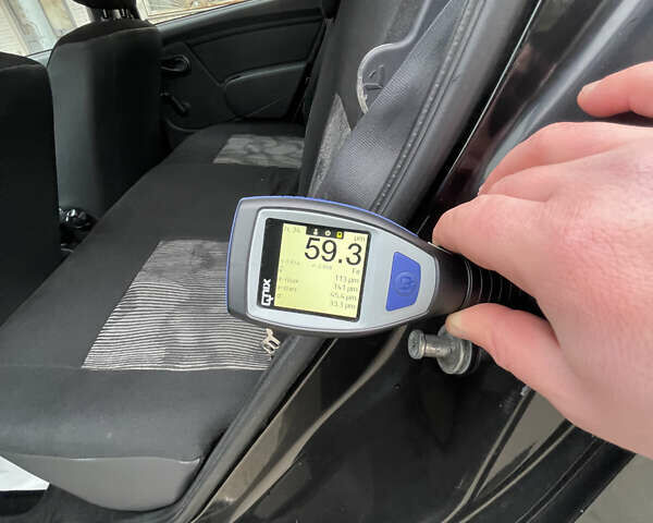 Чорний Дачія Sandero, об'ємом двигуна 1.4 л та пробігом 225 тис. км за 5650 $, фото 88 на Automoto.ua