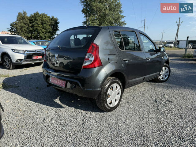 Черный Дачия Сандеро, объемом двигателя 1.2 л и пробегом 180 тыс. км за 4900 $, фото 33 на Automoto.ua