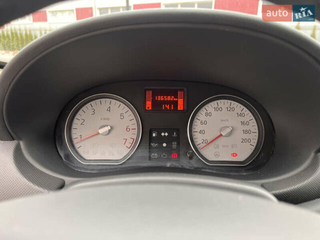 Чорний Дачія Sandero, об'ємом двигуна 1.6 л та пробігом 136 тис. км за 4950 $, фото 17 на Automoto.ua