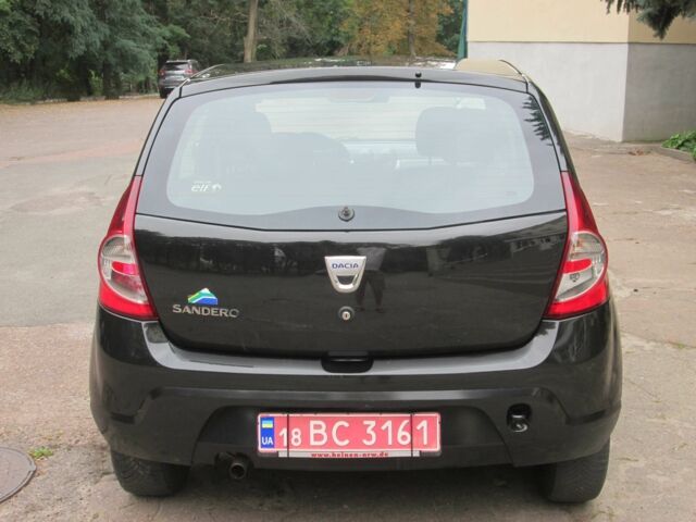 Чорний Дачія Sandero, об'ємом двигуна 1.6 л та пробігом 220 тис. км за 4950 $, фото 3 на Automoto.ua