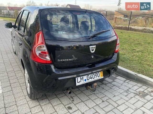 Черный Дачия Сандеро, объемом двигателя 1.2 л и пробегом 165 тыс. км за 4850 $, фото 4 на Automoto.ua