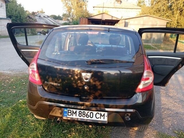 Черный Дачия Сандеро, объемом двигателя 1.2 л и пробегом 146 тыс. км за 5350 $, фото 3 на Automoto.ua