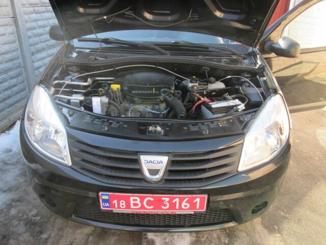 Чорний Дачія Sandero, об'ємом двигуна 1.6 л та пробігом 220 тис. км за 4950 $, фото 23 на Automoto.ua
