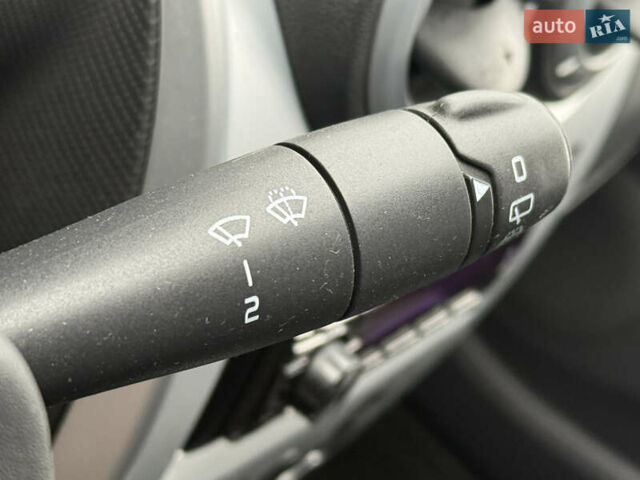 Черный Дачия Сандеро, объемом двигателя 1.6 л и пробегом 131 тыс. км за 5750 $, фото 35 на Automoto.ua