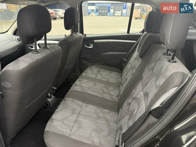 Черный Дачия Сандеро, объемом двигателя 1.6 л и пробегом 131 тыс. км за 5750 $, фото 19 на Automoto.ua