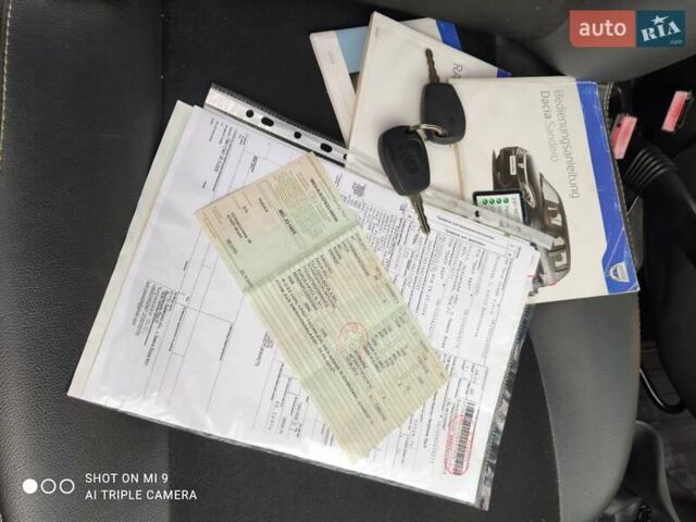 Черный Дачия Сандеро, объемом двигателя 1.2 л и пробегом 155 тыс. км за 4950 $, фото 31 на Automoto.ua