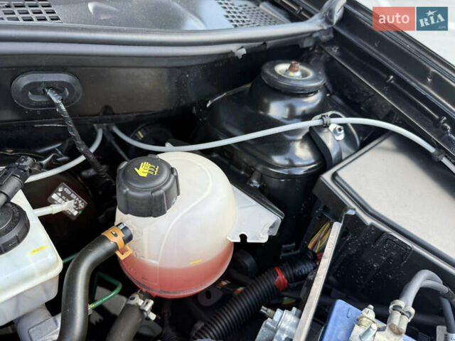 Чорний Дачія Sandero, об'ємом двигуна 1.6 л та пробігом 170 тис. км за 5999 $, фото 43 на Automoto.ua
