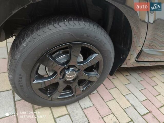 Черный Дачия Сандеро, объемом двигателя 1.2 л и пробегом 155 тыс. км за 4950 $, фото 7 на Automoto.ua
