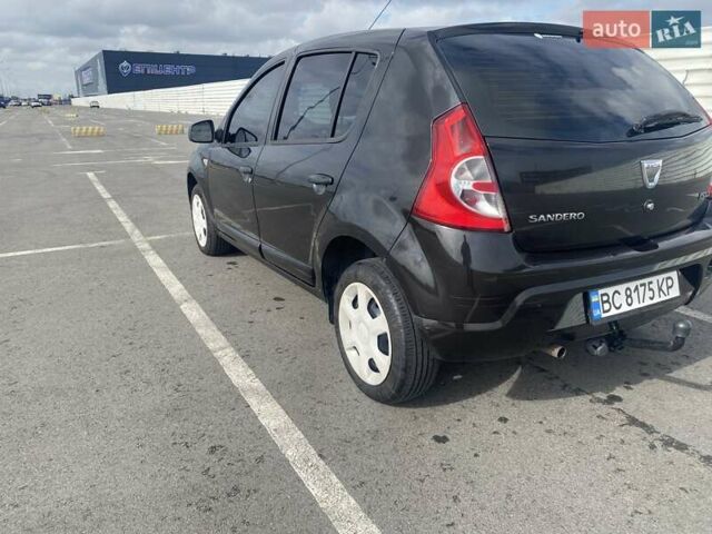 Дачия Сандеро 2012 в Первомайск на Automoto.ua Черный Дачия Сандеро, объемом двигателя 1.5 л и пробегом 222 тыс. км за 4800 $, фото 6 на Automoto.ua